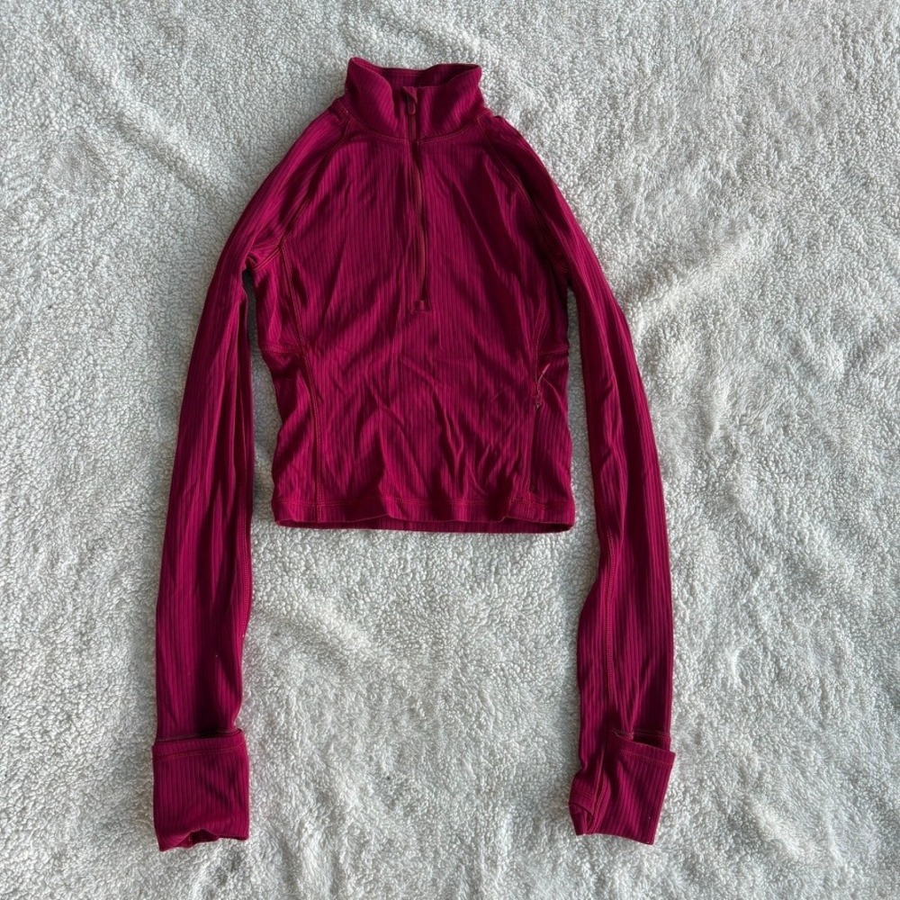 Lululemon Its Rulu Ribbed Cropped Half Zip *Updated Berry Rumble XXXS‎